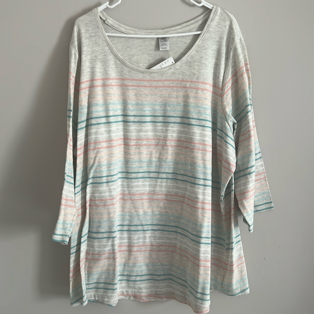 Multi colored long sleeve shirt